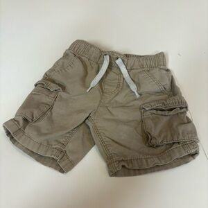Old Navy Tan Cargo Shorts Size 2T​